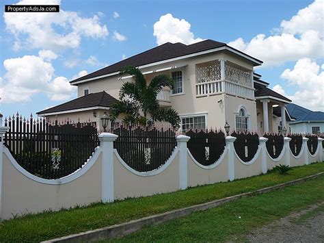 houses for sale clarendon|property for sale in clarendon.